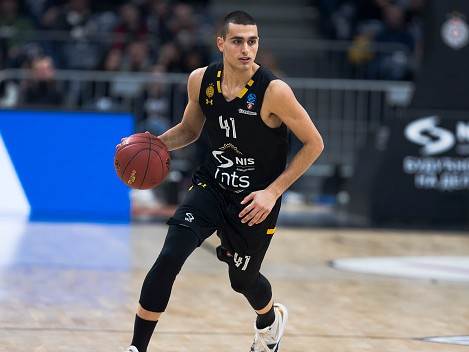 מגלה יכולת טובה בפתיחת העונה. מדר (Nikola Krstic/MB Media/Getty)