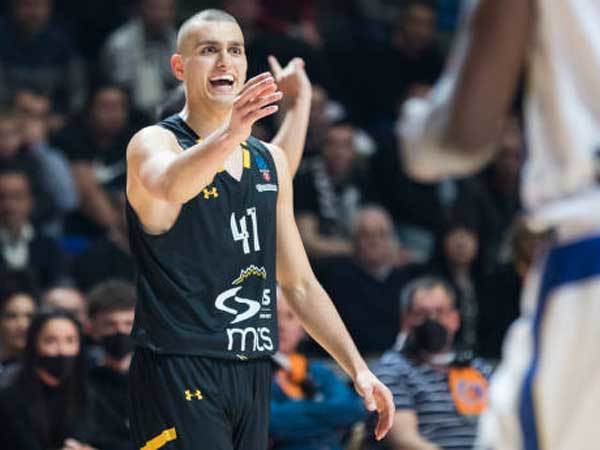 השנה שלו? מדר (GETTY, Nikola Krstic/MB Media)