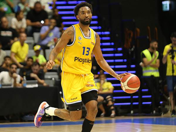 היליארד. במכבי ת"א נרגעו, אך מחכים לבדיקה (צילום: אודי ציטיאט)