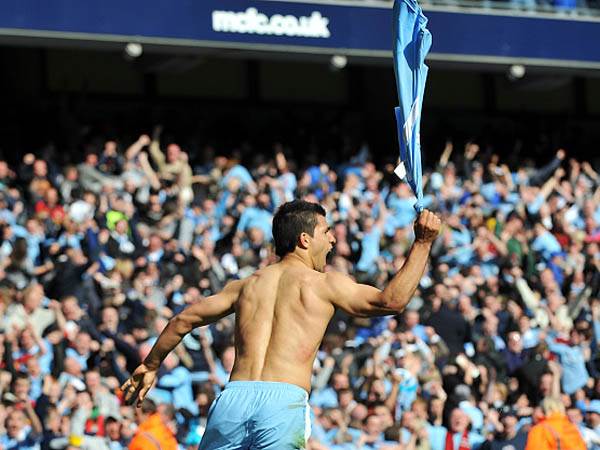 החולצה תעמוד למכירה. אגוארו (GETTY)