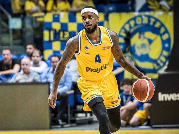 לורנזו בראון. שיא אישי חדש (עודד קרני)