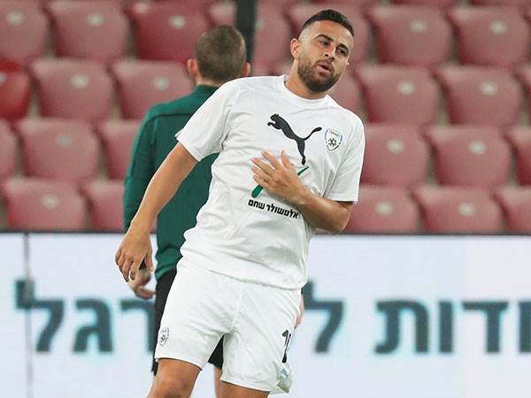 "חזן יכול היה להתקשר אליי". סבע (אלן שיבר)