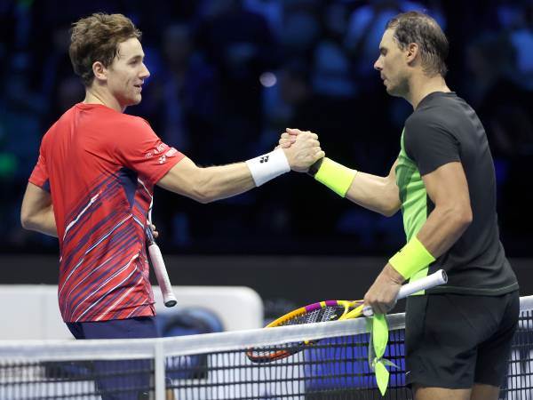 רפאל נדאל וקספר רוד. אחד שני בעולם, השני ינסה לעקוף אותו  (Photo by Matthew Stockman/Getty Images)