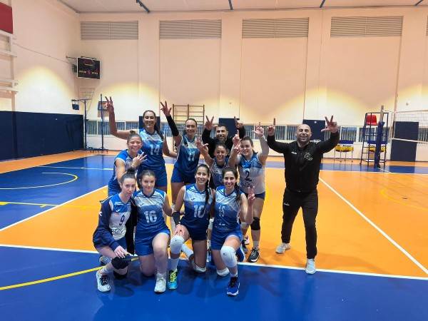 שחקניות עיילבון