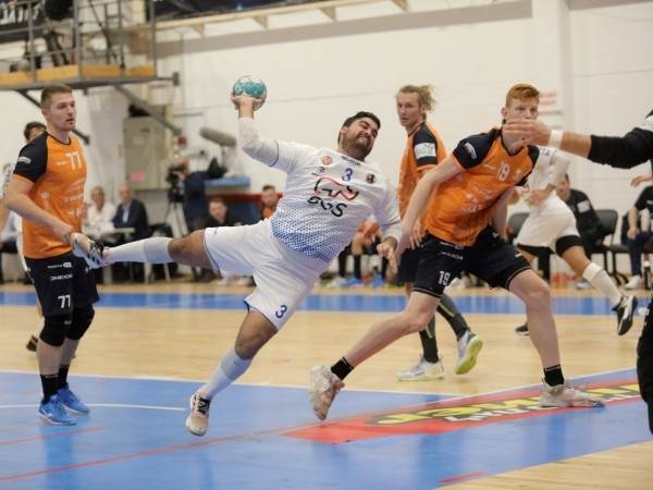 מקדמה רצינית בדרך לשמינית (צילום: דליה נבעה, א.ס רמת השרון)