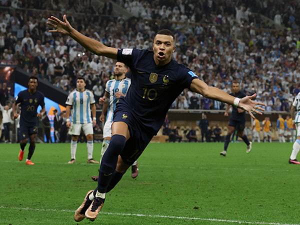 השתווה לרונאלדו. אמבפה (getty)