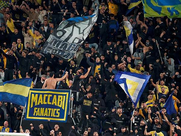 יראו את משחק העונה בבלומפילד. אוהדי מכבי ת"א (אלן שיבר)