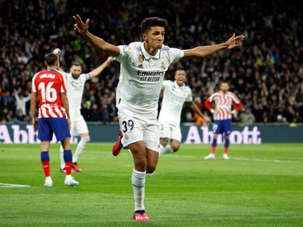 אלבארו "טורו" רודריגס. עוד יהיה מפוצץ בדינרו (Cesar Cebolla / Pressinphoto / Icon Sport, Getty)