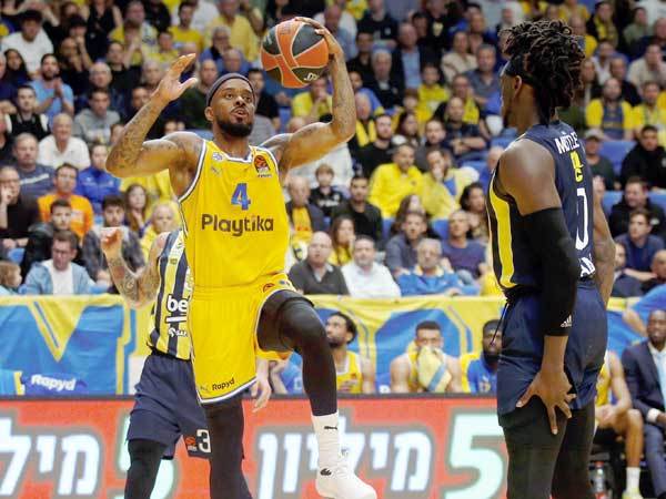 רבע טוב שלו. בראון (אלן שיבר)