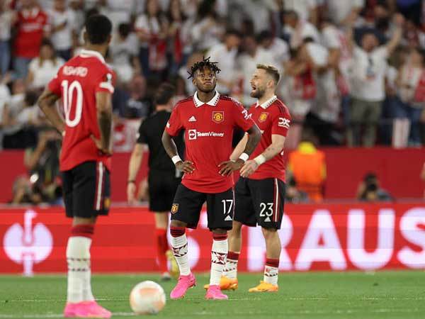 "קבוצה בקריסה" (GETTY)