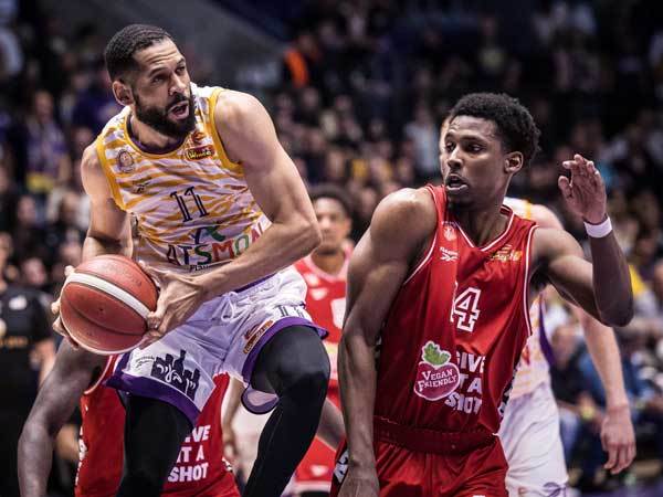 "חייבים להמשיך". האריס (עודד קרני)