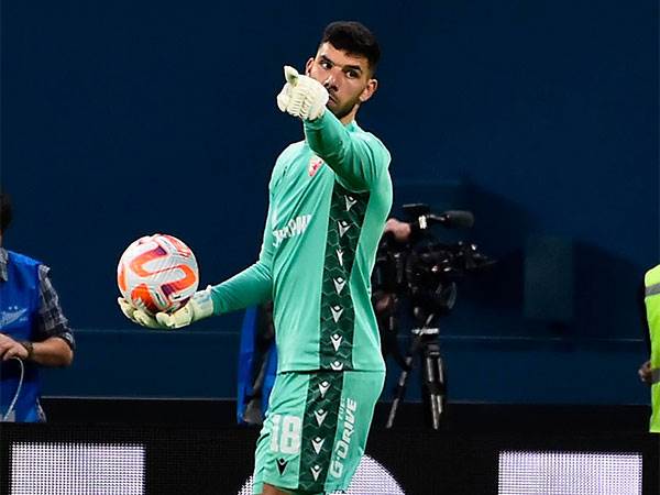 יצעיד את הכוכב קדימה? גלזר (הטוויטר של הכוכב האדום)