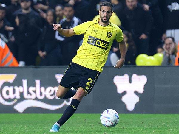 אבישי כהן. תלוי בעמית כהן (דני מרון)