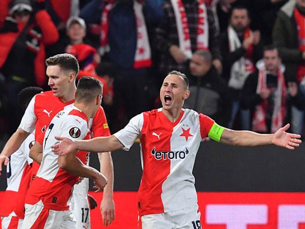 סלביה חוגגת מול רומא. צ'כיה ממשיכה בקצב המסחרר (MICHAL CIZEK/AFP via Getty Images)