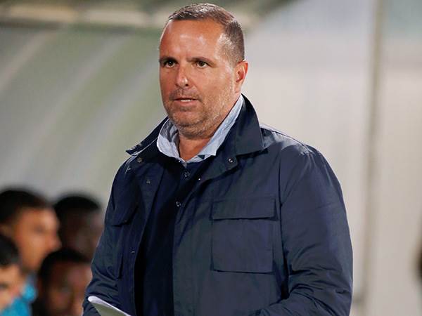 "לא פסול במכבי חיפה". בן שמעון (אלן שיבר)