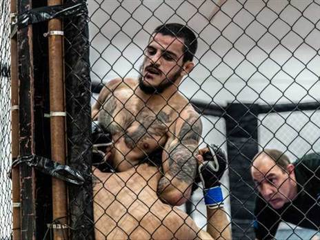 משה אלדי. יעלה בקרוב לקרב המקצועני הראשון שלו (צילום: מקס סטריינג`ר)