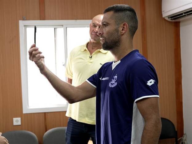 שכטר. "חבר'ה צעירים צריכים להבין שאסור לקחת סיכונים עם פגיעות ראש"