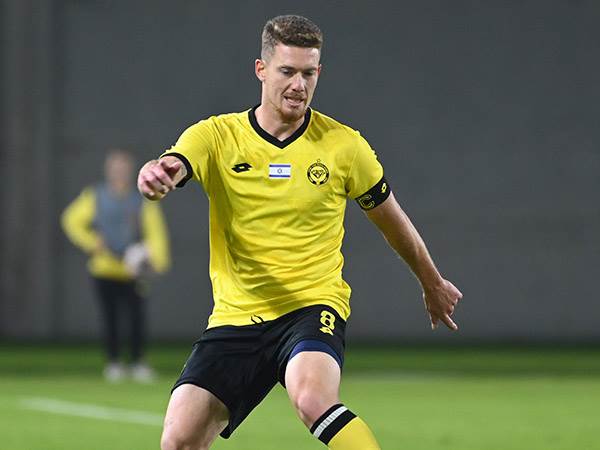 “לא נרד ליגה“. שדה (ברני ארדוב)