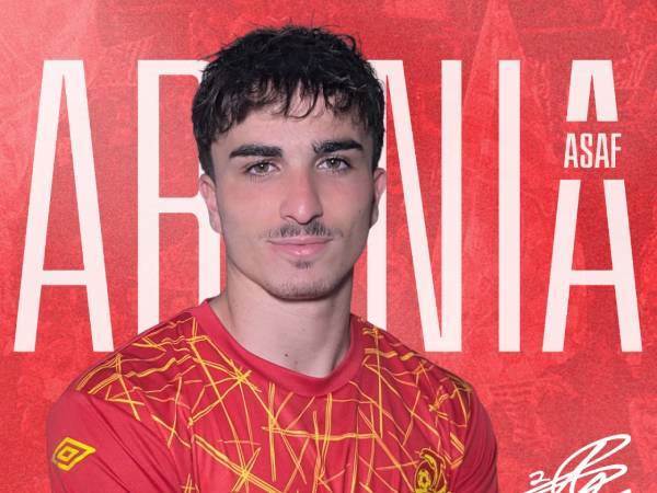 הצטרף רשמית. ארניה (האתר הרשמי של מ.ס. אשדוד)