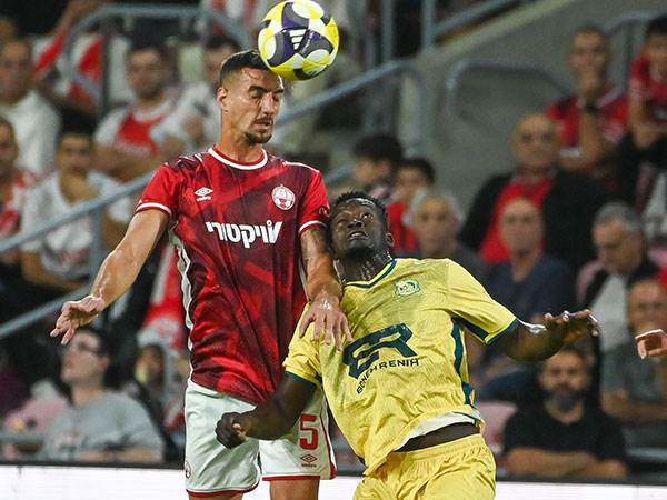 אבל השער שלה לא הגיע (ברני ארדוב)