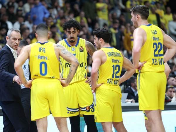 יוצאים לארבעה משחקי חוץ (דני מרון)