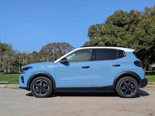 סיטרואן C3 החדשה: כבר לא רק סופר-מיני, אלא ממדים של ג`יפון קטנטן כמו יונדאי וניו למשל