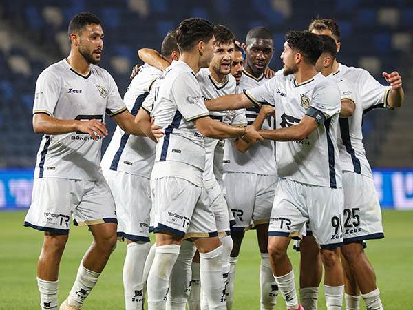 ואנטוניו ספר קבע מהפך לפני ההפסקה (קובי אליהו)