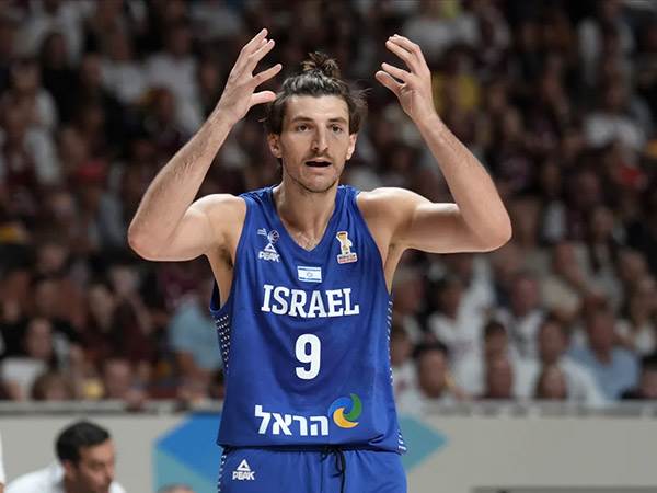 אכזבה קשה (FIBA)