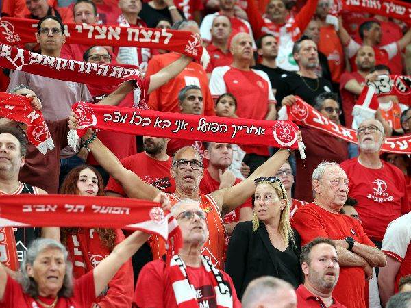 “הקהל היה לצידנו“ (אלן שיבר)