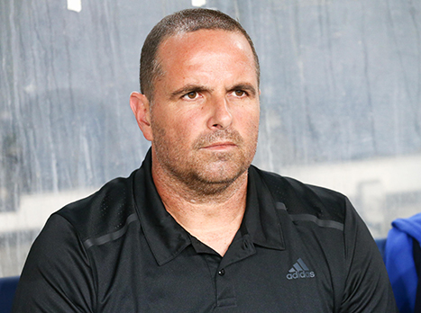 מחכה לבואו של בן בסט, בן שמעון