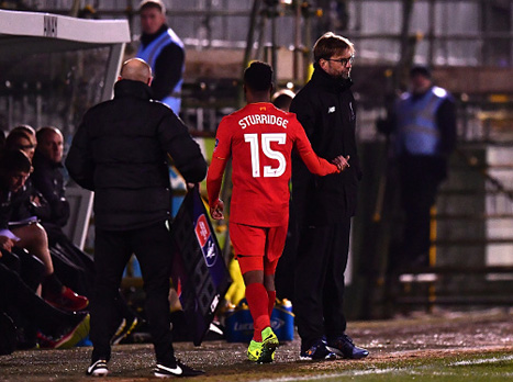 קלופ יתנחם בעלייה לשלב הבא (getty)