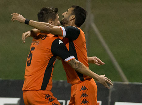 תורג'מן חוגג עלייה לרבע הגמר (דני מרון)