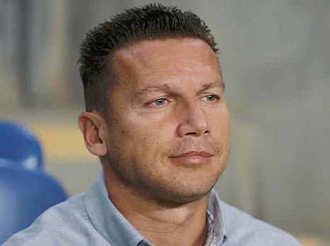 יוצרים לבכר כאב ראש לא קטן (אלן שיבר)