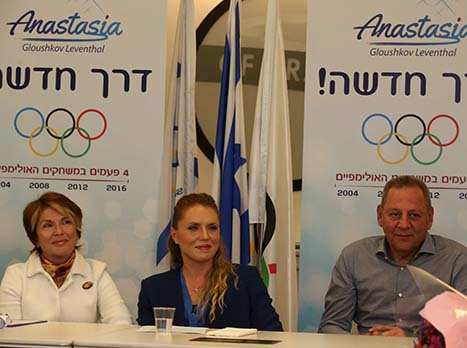 יגאל כרמי. "ספורטאית יוצאת דופן" (אלן שיבר)