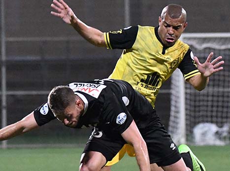 קלאודמיר. הוביל את החגיגות (אנצ'ו גוש)