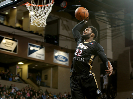 דוסון. יוסיף קשיחות