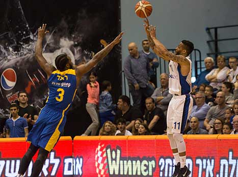 גרין מול ראד. הכל עבד כמו שצריך (מנהלת)