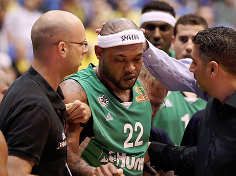 גרייבס. שיחקו כמו משפחה בשבילו (אלן שיבר)