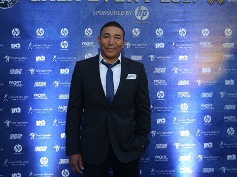 נתן הופעה. וידיגאל (אתר מכבי ת"א)