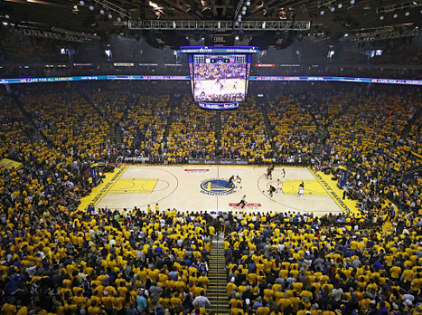 ה-"אורקל ארנה" רצה לראות את הסיפור נגמר במשחק החמישי (getty)