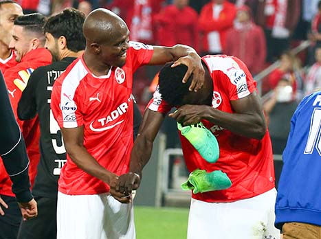 כל עוד לא יבואו זרים ברמה של ב"ש, קרויף בבעיה (דני מרון)