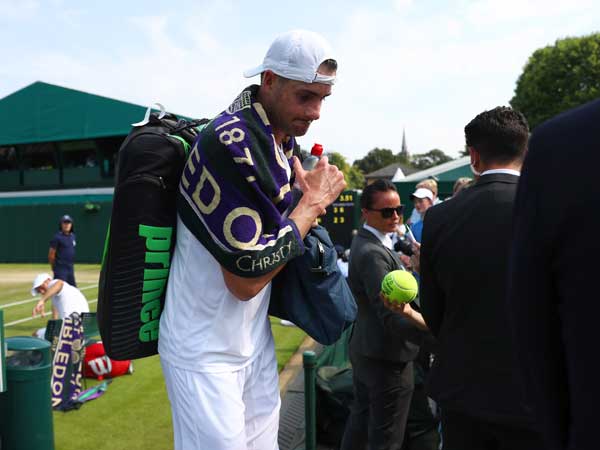 הפסיד לסלע בפעם הראשונה בקריירה. איסנר (Getty)