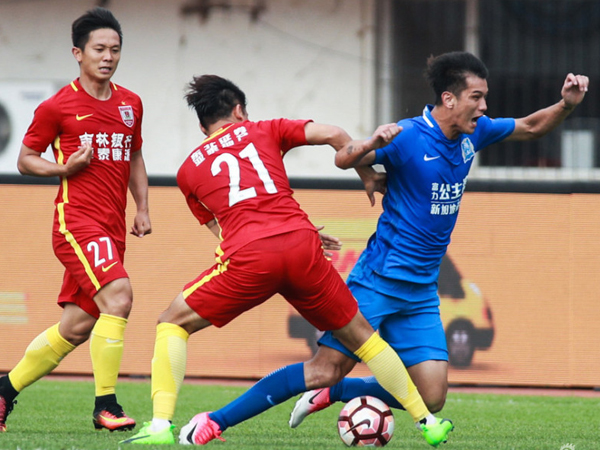 מתרחקים מהצמרת