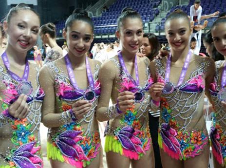 התעלמו מכך שהתחרות בארץ. נבחרת ההתעמלות (אלן שיבר)