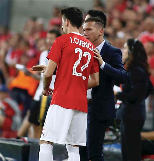 בכר. נשמע בטוח אחרי המשחק (אלן שיבר)