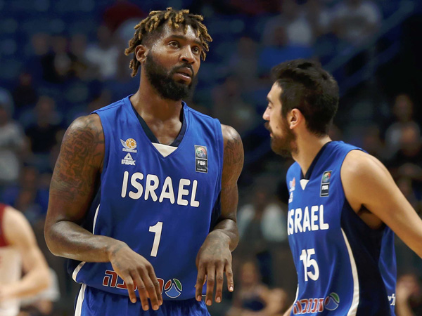 יחזיר את הדרכון. האוול (אלן שיבר)