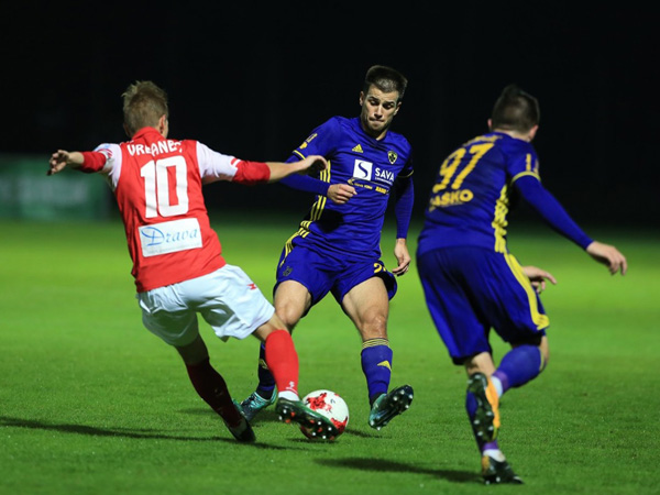 מאריבור חגגה, אינברום פחות (טוויטר)