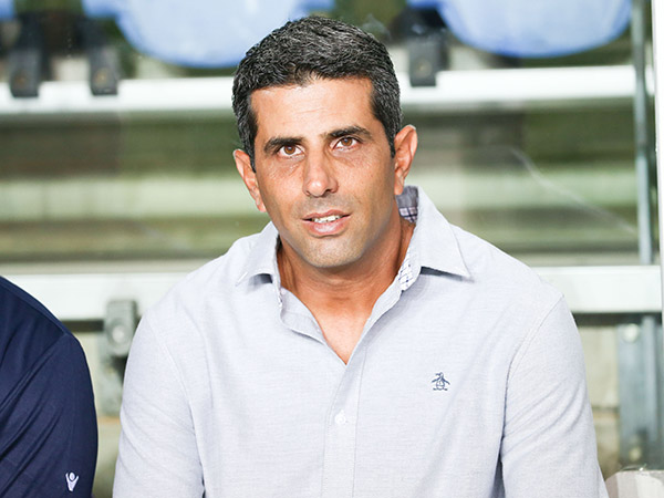 מימר. "הכדורגל נזיל" (דני מרון)