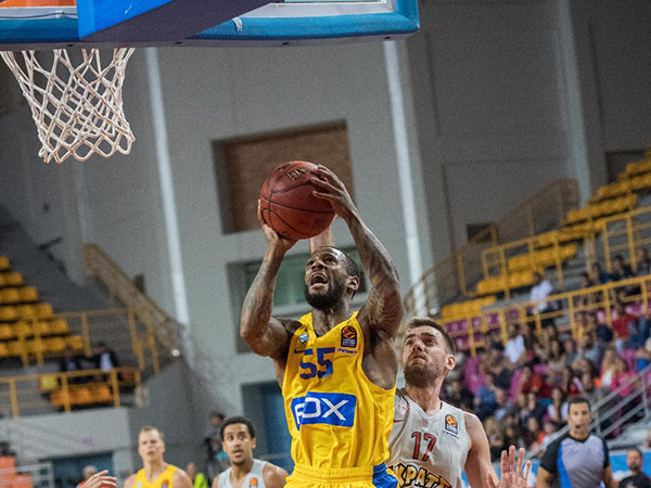 קרב המושלמות. ג'קסון מול אולימפיאקוס