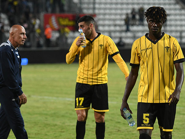 "מועדון גדול לא יכול להתנהל ככה" (אנצ'ו ג'וש)